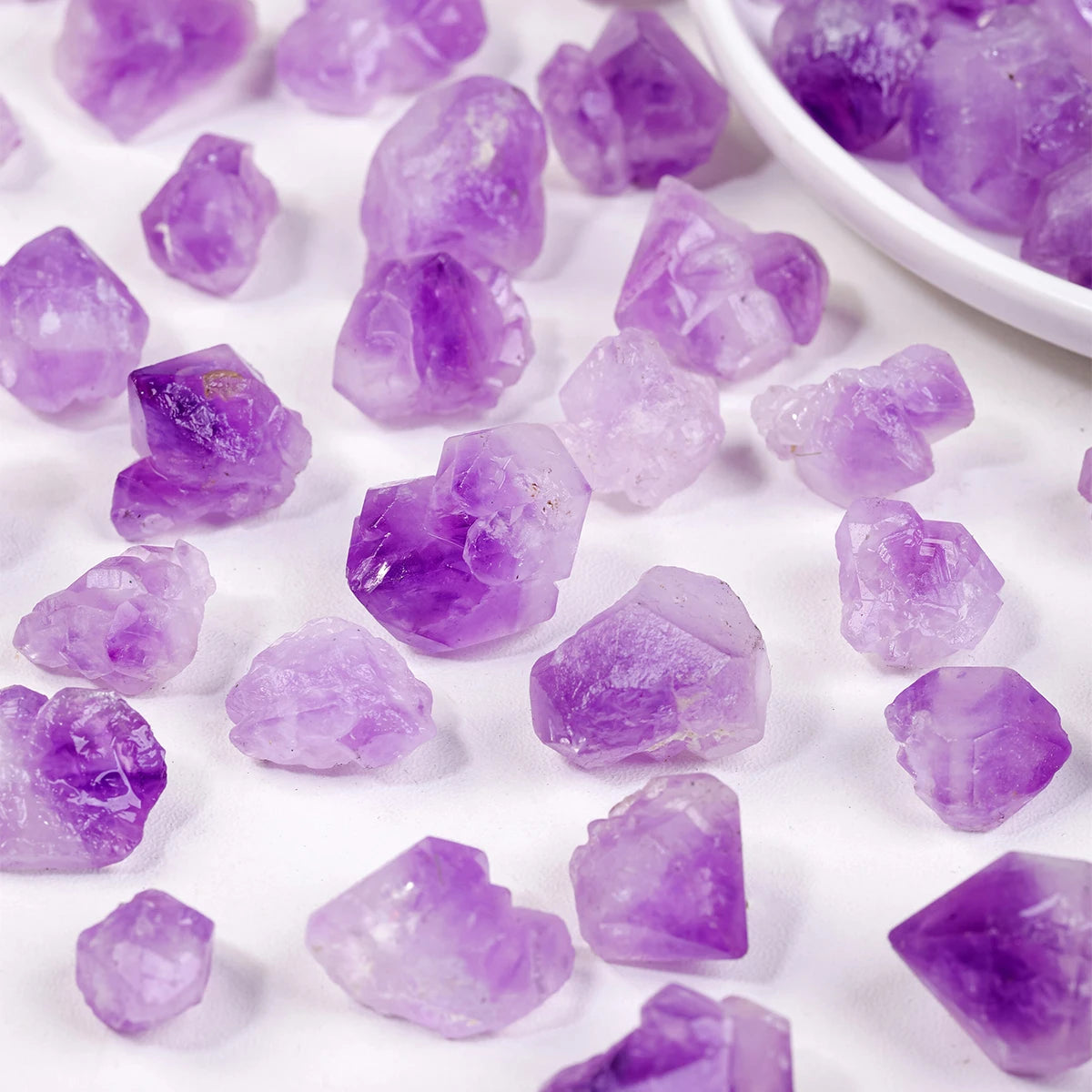 50g/bag Natural Purple Quartz Crystal Stones Amethyst Flowers Irregular Rough Stones Raw Crystal Rock for Wicca