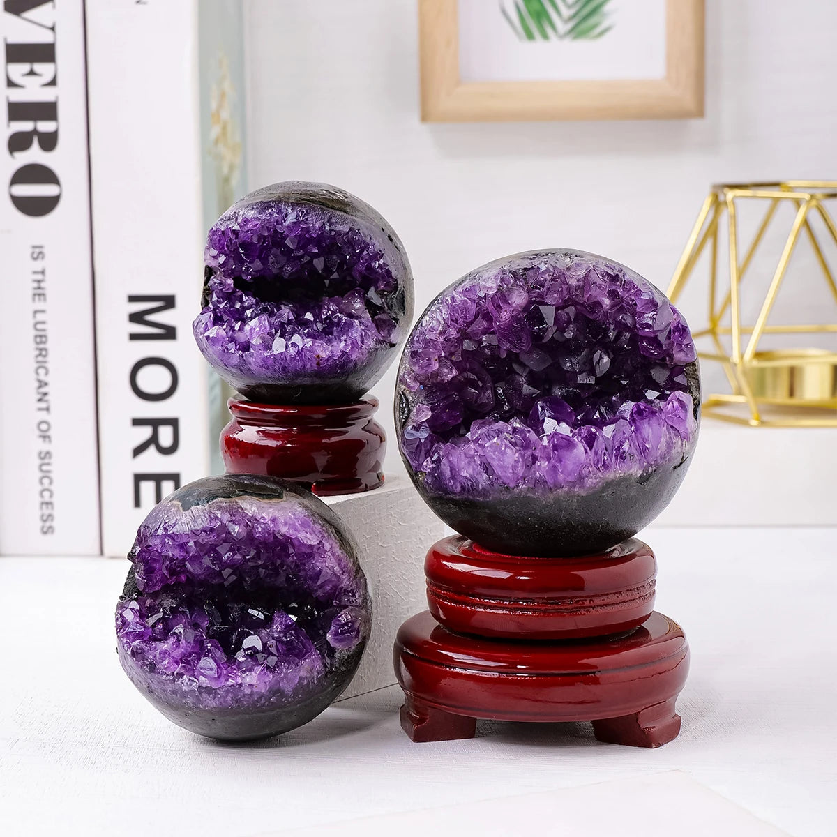 1PC Natural Amethyst Crystal Ball Witchcraft Polished Healing Sphere Collection Specimen FengShui Home Decor Energy Harvesting