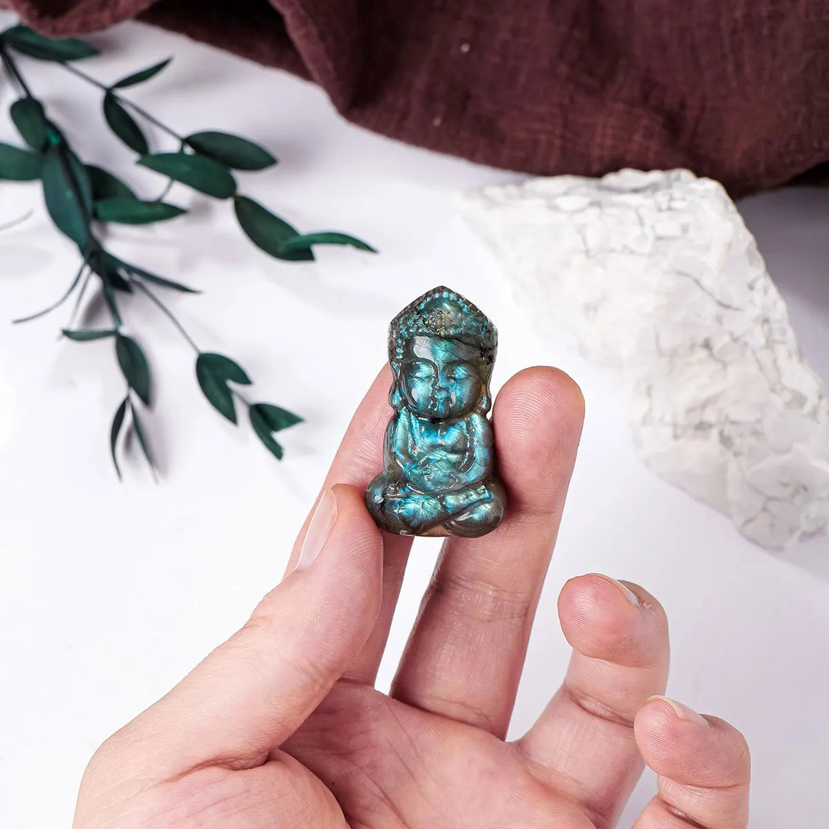 1PC Natural Crystal Healing Stone Baby Buddha Figurines Labradorite Stone Crafts Decorative Divination Magic Home Decor