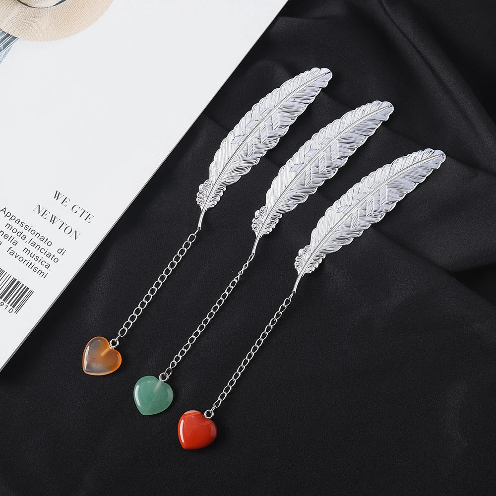 Stylish Natural Crystal Heart Feather Bookmark Pink Clear Quartz Creative Pendant Metal Bookmark Office Decor Stationery Gift